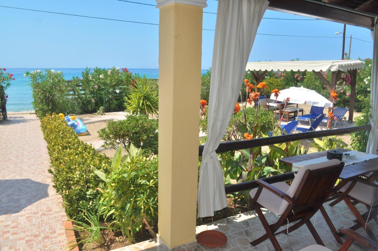 Beachfront Vacation Home Eftichia アギオス・ゴルディオス エクステリア 写真